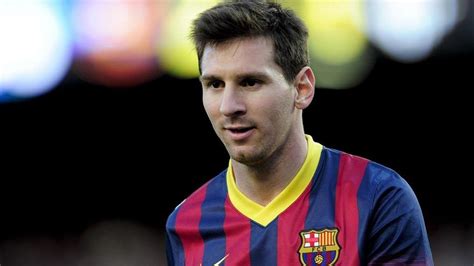 Lionel Messi - Lionel Messi Predicted To Struggle In Role Under Ronald ...