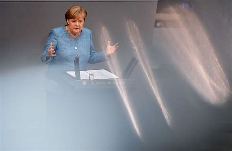 Angela Merkel Im Bundestag Haushaltsdebatte Im Überblick Der Spiegel