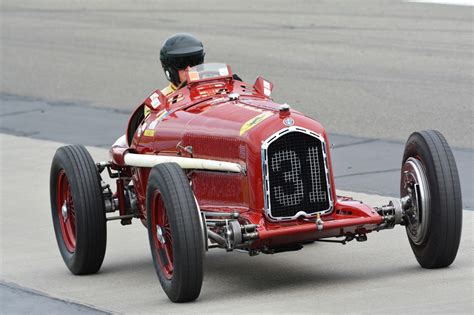 At Indy Course Vintage Race Cars Take You On A Roll Down Memory Lane