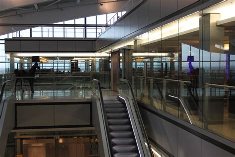 British Airways Galleries Business Lounge London Heathrow Terminal 5