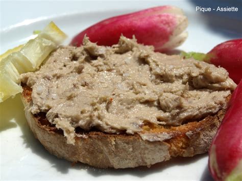 RILLETTES DE SARDINES EN BOITE Pique