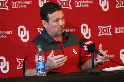 Bob Stoops Lays Out Oklahoma Coaching Assignments For Alamo Bowl