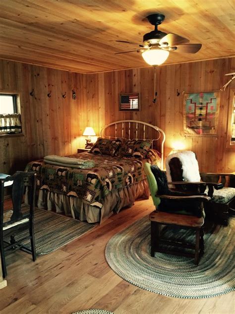 The forest occupies land in archuleta, conejos, dolores, hinsdale, la plata, mineral, montezuma, rio grande, san miguel and san juan counties. Secluded Rustic Cabin Near The San Juan National Forest ...