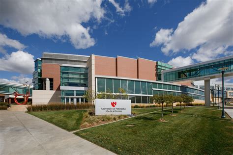 Us News Again Ranks University Of Nebraska Medical Centers Primary