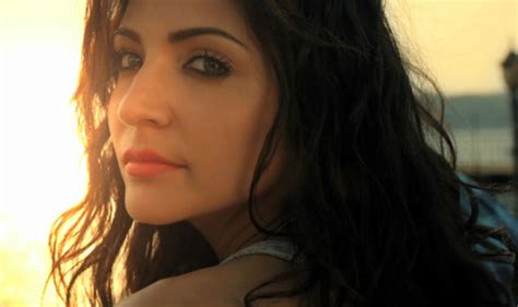 Taking to the caption, the actress mentioned that her hair makeover was also due to postpartum hair fall. Anushka Sharma's beauty routine that make her skin and ...