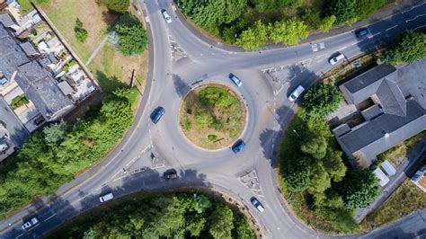 How To Safely Navigate A Two Lane Roundabout In The Uk Thats It