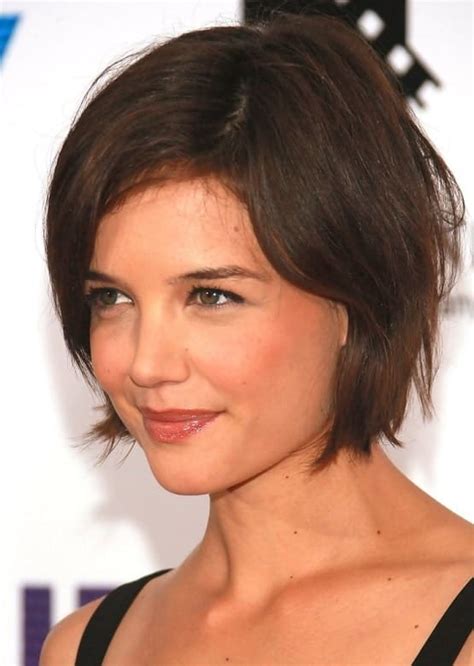 Side Part Bobs As A Must Have For