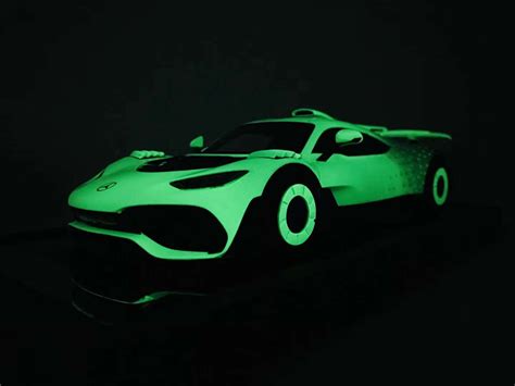 118 Vip Scale Models Mercedes Benz Amg One White And Glow In The Dark