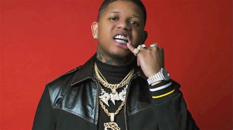 A song on the album 'harvest' in 1972 gave rodger a hint of writing a song 'money' was called 'words'. Yella Beezy - Run to the Money Lyrics - YouTube
