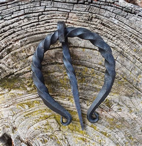 Forged Cloak Pin ⋆ Swords Magic And Dragons