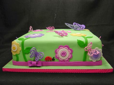 Order today with free shipping. Cake till u drop: Flower and Butterfly cake