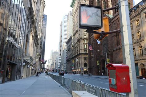 Texas Photographer Captures Eerily Empty New York City During