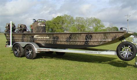 Camo Hunting Boats Pro Drive Outboards Duck Hunting Boat Duck Boat