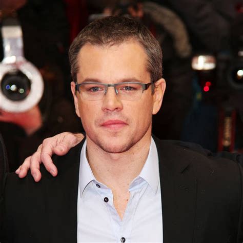 Matt damon news, gossip, photos of matt damon, biography, matt damon girlfriend list 2016. Matt Damon returns to Harvard for prizegiving ceremony ...