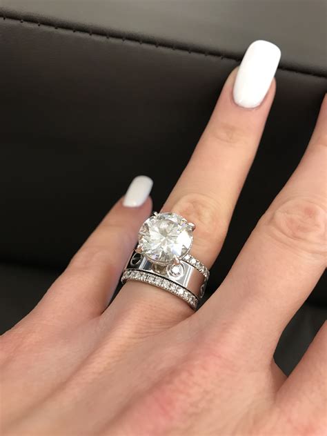 View our broad selection of men's wedding bands in styles ranging from classic to unique designs. Cartier Love ring white gold with 3 diamonds | Cartier ...