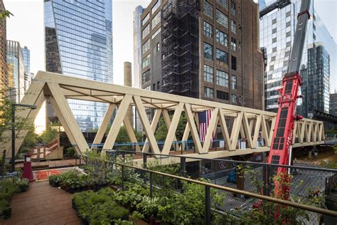 Nycs High Line Park Opens New Moynihan Connector Extension Mens Journal