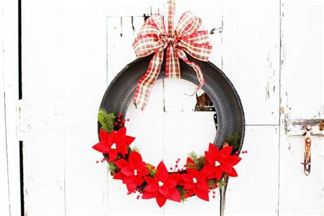 13 Best Recycled Tire Christmas Decoration Ideas For 2021
