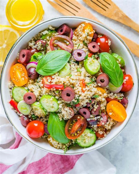 Greek Style Quinoa Salad Is Quick Makes Eating Clean Easy Clean