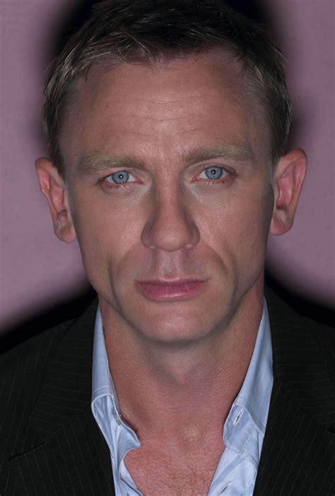 Daniel Craig, 2000s | Daniel craig, Daniel craig james 