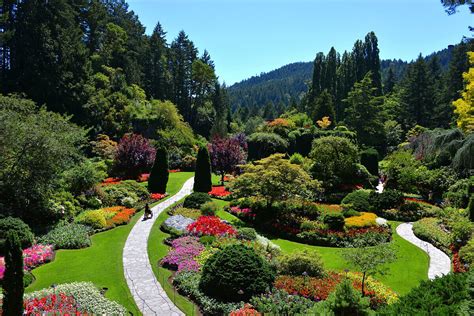 The butchart gardens came about because jennie butchart decided to make plans to create something of beauty from the massive limestone quarry that her husband robert pim butchart, a. Attractions - Brentwood Bay Resort and Spa