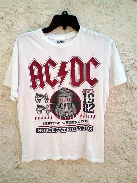 Acdc 1982 North American Tour Throwback Shirt Medium Fashion Clothing