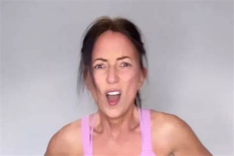 Masked Singers Davina Mccall Showcases Washboard Abs As Swooning Fans Say The Same Thing