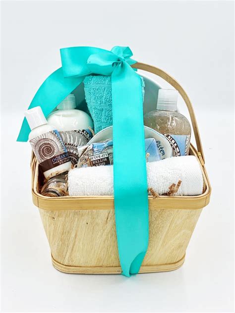 Beach T Basket For Any Occasion Jet T Baskets