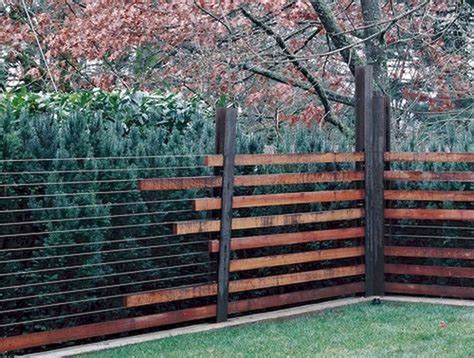 39 Unique Garden Fence Decoration Ideas Gardenideas In 2020 Fence