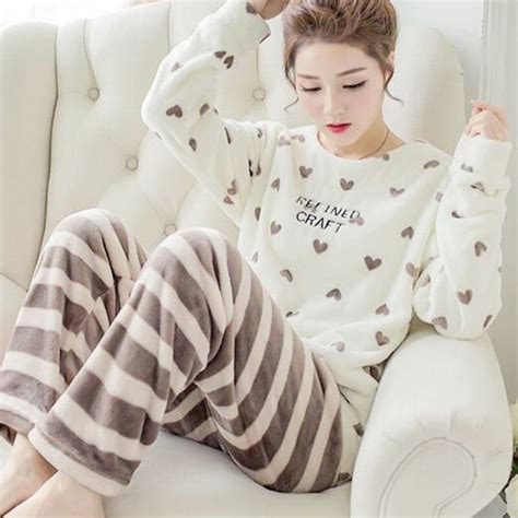 winter women thick pajamas sets flannel long sleeved warm suit female sleepwear autumn homewear