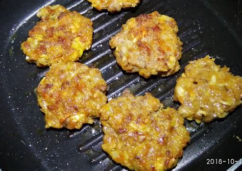 2usain bolt mengungkapkan dia makan sekitar 1.000 mcnugget selama olimpiade beijing 2008kredit: Resep Patty (daging burger) oleh Aning Zamy - Cookpad