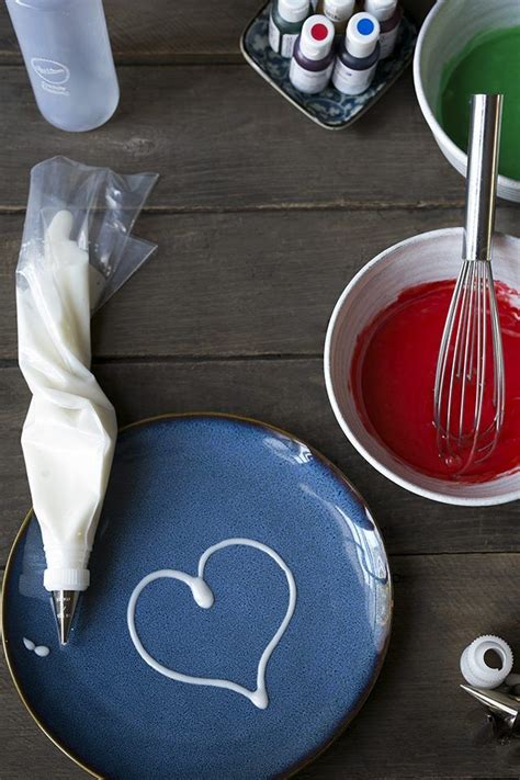 This icing sugar is used in frosting and icing recipes because of its super fine texture. How to Make the Best Sugar Cookie Icing | eHow | Cookie ...