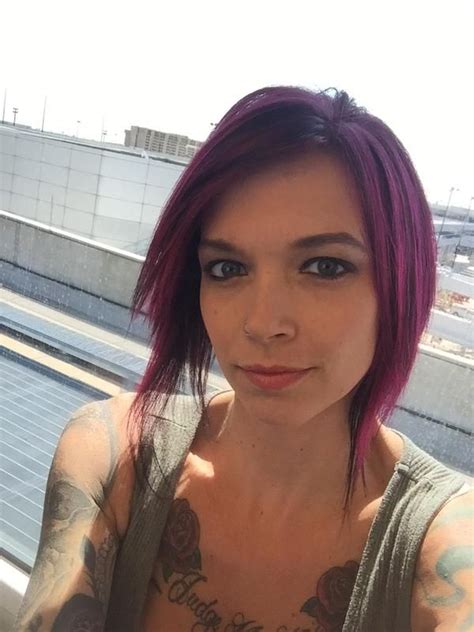 Anna Bell Peaks Datingscammer