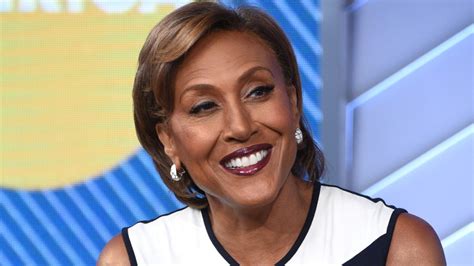 Gmas Robin Roberts Engages In Disagreement With Co Stars On The Air As