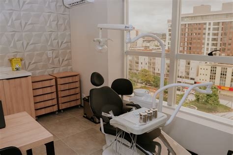 Bucco Dental Clinic Diversos Motivos Para Sorrir Um Lugar Para Cuidar