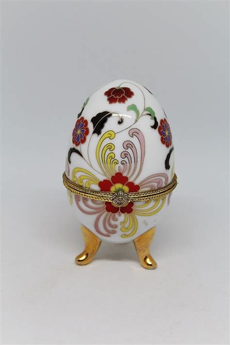 Vintage Egg Trinket Box Heritage Classic Collectables