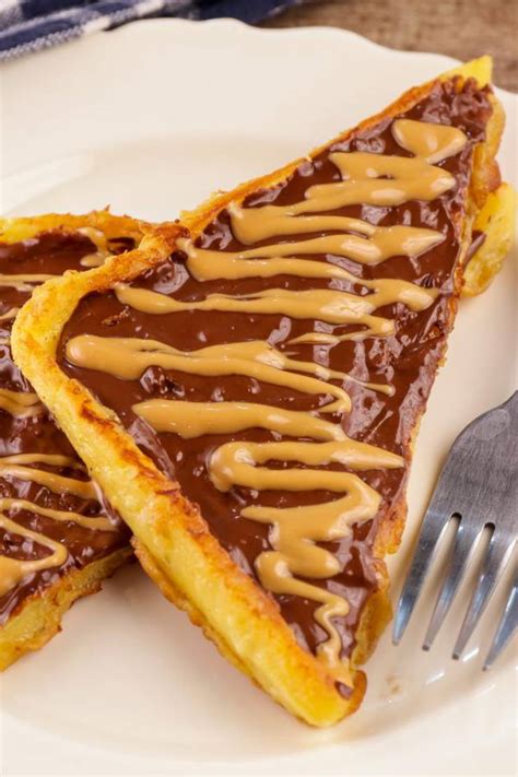 Mix almond flour, baking powder, xanthan gum, and salt into egg mixture until dough is well mixed and very thick; BEST Keto French Toast - Low Carb Keto Chocolate Peanut ...