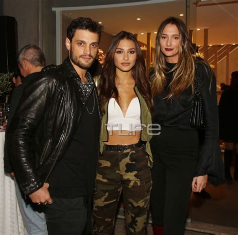 Όλοι εσείς πάρτε τηλέφωνο τον αδερφό μου. Οι celebrities που έδωσαν το παρών στα λαμπερά εγκαίνια ...