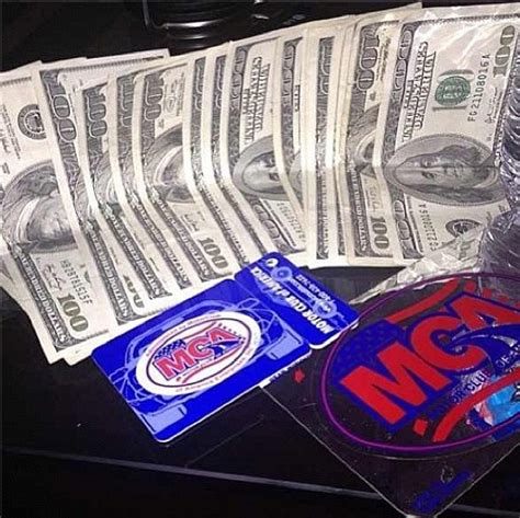 Instagram does not have a standard way of making money, unlike youtube and its google ads. MCA NOW HIRING !! - Learn how to make $300 - $3000 OR more ...