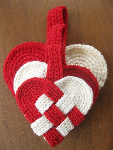 Free Danish Heart Crochet Pattern Alipyper