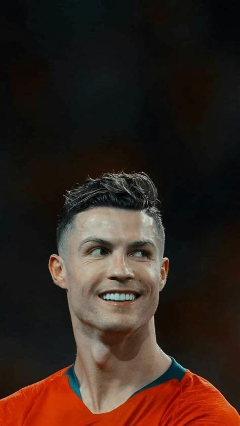 Após pancada em treino, fred é dúvida para mundial da rússia. Pin de Bladimir em Ronaldo | Jogadores de futebol, Seleção ...