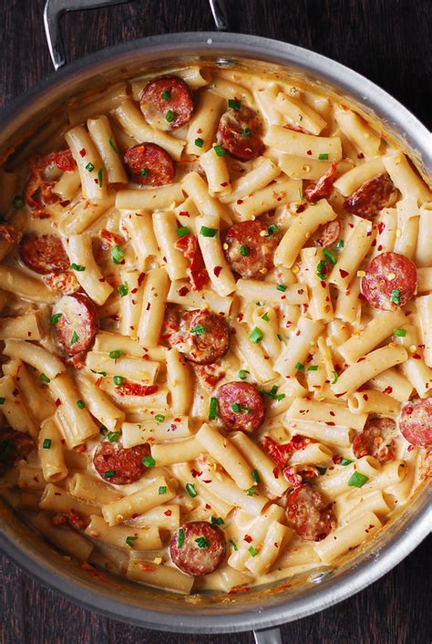 Cheesy sausage pasta is a quick and easy family loved recipe that is made with incredibly simple ingredients. Creamy Mozzarella Pasta with Smoked Sausage - Julia's Album
