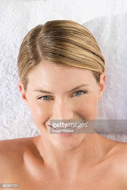 Massage Table Overhead Photos And Premium High Res Pictures Getty Images