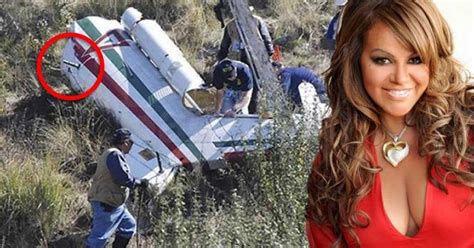 reconocida medium latina afirma que jenni rivera no perdió la vida por el impacto de avión
