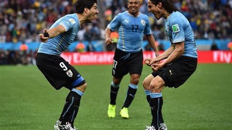 Báo điện tự vov (vov.vn) cũng sẽ tường thuật trực tuyến những trận đấu quan trọng của giải, mời quý độc giả quan. Link xem trực tiếp Bolivia vs Uruguay, bóng đá Copa America 2021