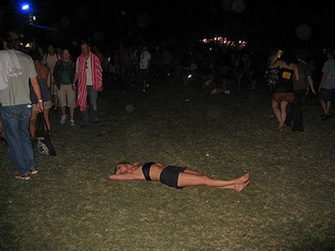 Insane Photographs Of Incredibly Drunk People In Public Page Of True Activist