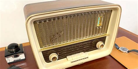 Restoration Of A Vintage Telefunken Jubilate 5161w Amswfm Receiver