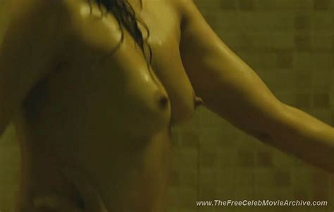 Actress Aitana Sanchez Gijon Paparazzi Topless Shots And