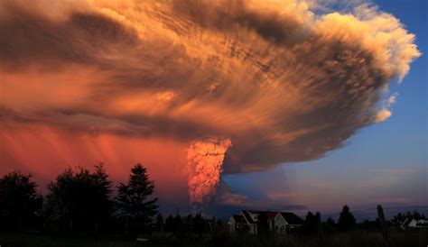 Earthquakes Hit Yellowstone Is Eruption At Hand Daily Headlines