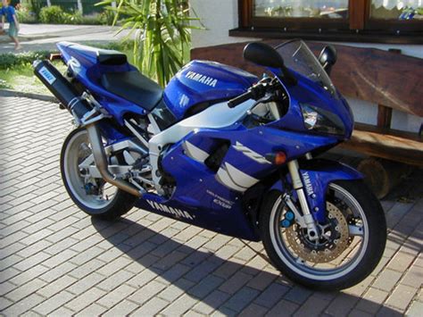 Vind fantastische aanbiedingen voor yamaha r1 1999. Yamaha R1 RN01 | Motorrad von Grasslm