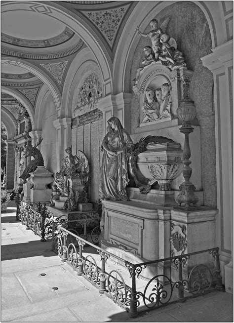 Wien Zentralfriedhof Foto And Bild Architektur Friedhöfe Grabsteine